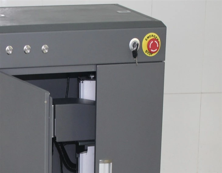 Enclosure Type Fiber Laser Machine